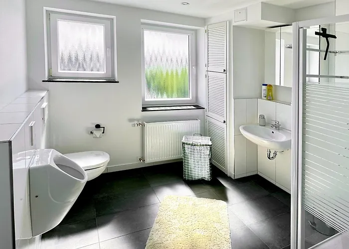 Daire Wohnen Auf Zeit Mit Separatem Tiefgaragenstellplatz Aachen